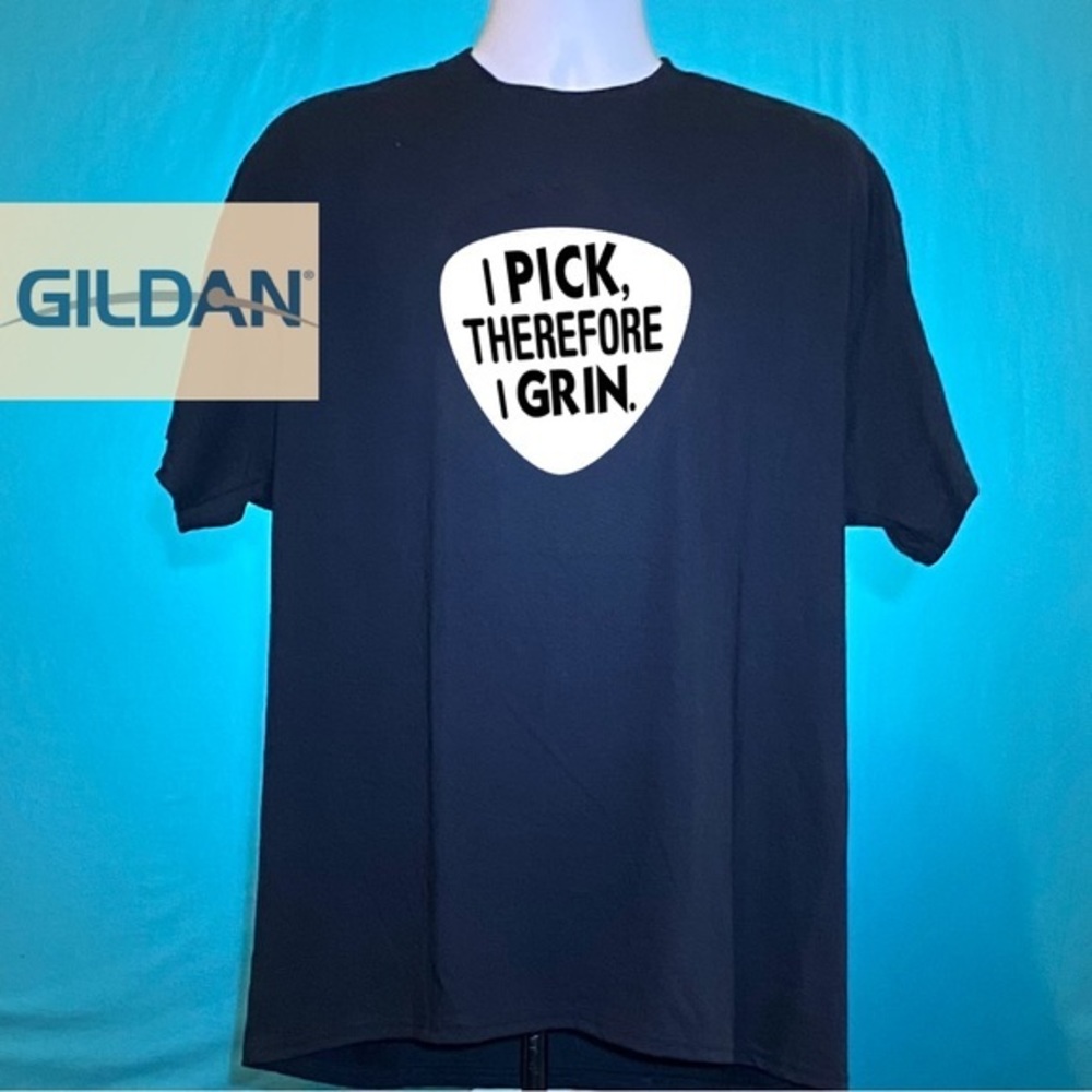 NEW Bluegrass TSHIRT I Pick Therefore I Grin